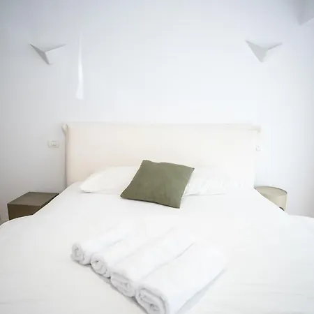 The Level Sanctuary: Free Parking & Netflix 公寓 布加勒斯特