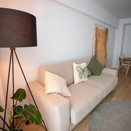 The Level Sanctuary: Free Parking & Netflix Bucarest