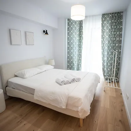 The Level Sanctuary: Free Parking & Netflix