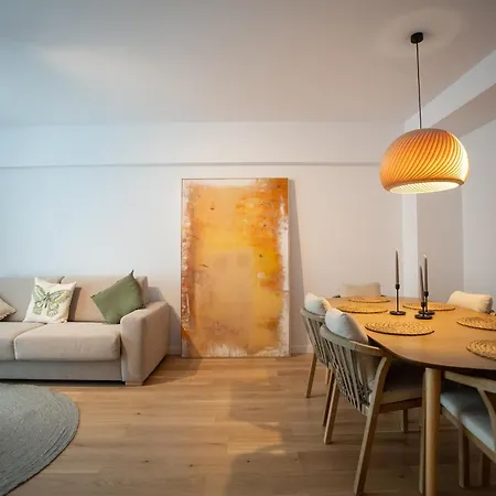 The Level Sanctuary: Free Parking & Netflix