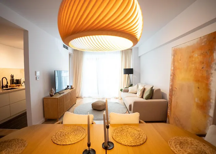The Level Sanctuary: Free Parking & Netflix Apartament Bucureşti