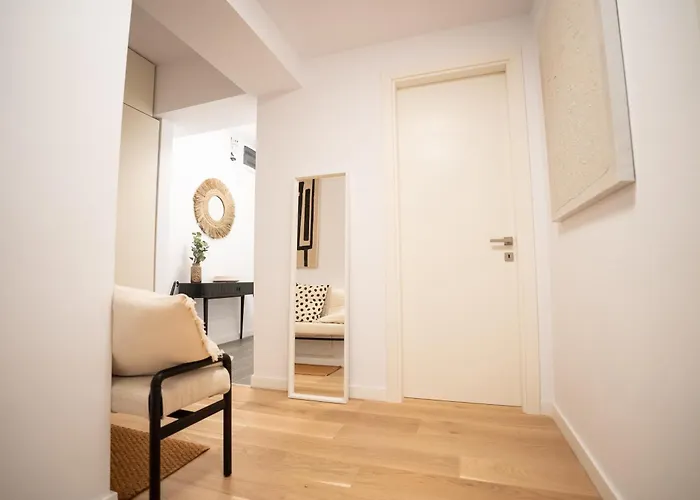 The Level Sanctuary: Free Parking & Netflix Apartament